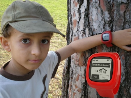 Дитячі годинники (88 фото): моделі з GPS, розумні наручні вироби смарт, телефон з трекером