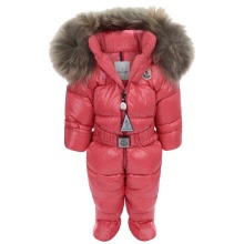 Дитячий комбінезон Moncler (65 фото): зимовий пуховий напівкомбінезон Монклер для дівчаток, відгуки