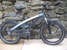 Дитячий велосипед BMW: огляд триколісних моделей Kidsbike і Junior Bike, Mini і Cruise для дітей 4 і 5, 6 і 9, 10 років