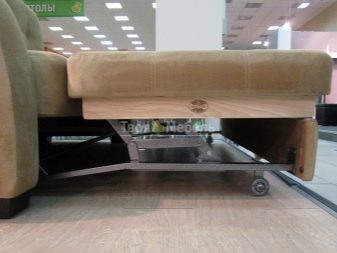 Диван «дельфін» (80 фото): що це за механізм? Як розкладається? Огляд викатних моделей з системою «дельфін»