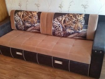 Диван-стіл: 3 в 1 з ліжком і інші варіанти трансформера, кольору і вибір для малогабаритної квартири