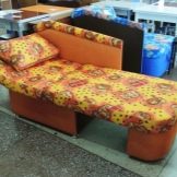 Дивани-канапе (34 фото): що це таке? Розміри. Кутові укорочені розкладні дивани та інші моделі