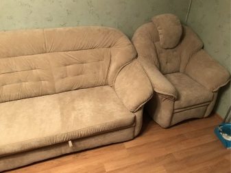 Дивани з флока (45 фото): кутові і прямі м’які дивани на флоке. Плюси і мінуси флока. Шеніл краще, ніж флок? Приклади в інтер’єрі