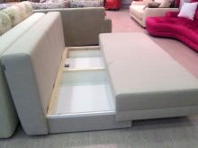 Дивани з ящиком для білизни: розсувний вперед і розкладні кутові дивани з двома білизняними ящиками, інші моделі
