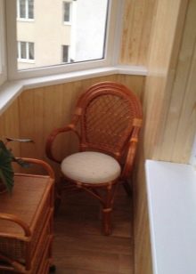 Дизайн балкона 3 квадратних метра (60 фото): варіанти інтер’єру балкона 3 кв. м у панельному і приватному будинку. Оздоблення всередині і інші нюанси оформлення панорамних та інших балконів