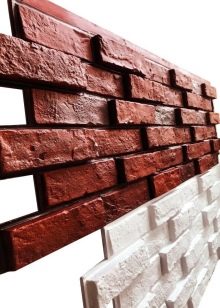 Дизайн балкона з цегляною стіною (57 фото): варіанти обробки лоджії білим і іншого кольору цеглою. Як облагородити кладку?