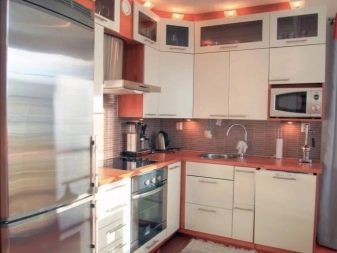 Дизайн кухні 9 кв. м у панельному будинку (91 фото): тонкощі здійснення ремонту та приклади інтер’єру кухні 9 квадратних метрів, особливості планування кухні 9 квадратів
