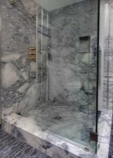 Душова у ванній без кабіни (86 фото): варіанти дизайну ванної кімнати з душем без піддону та кабінок з плитки, проекти