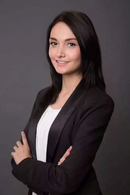 Фото для резюме: приклади. Як вставити в бланк Word? Якою має бути ділова фотографія? Розміри