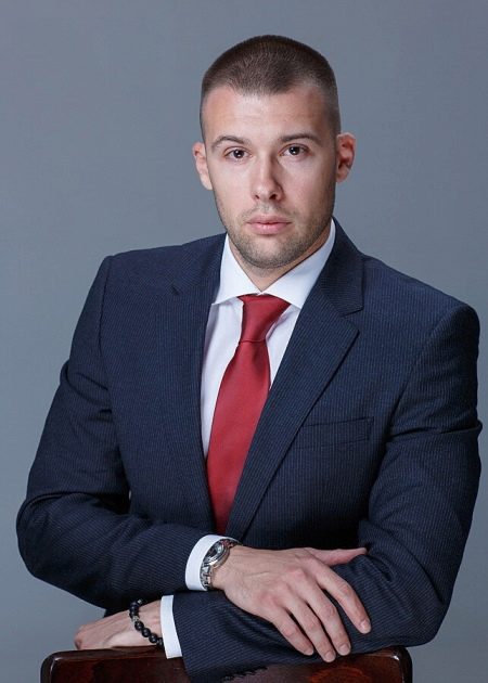 Фото для резюме: приклади. Як вставити в бланк Word? Якою має бути ділова фотографія? Розміри