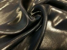 Креп-шифон (23 фото): що це таке? Опис і склад матеріалу. Чим вона відрізняється від шифону? Мнеться вона? Тягнеться чи мерсеризує креп-шифон?