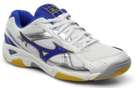 Кросівки Мізуно (47 фото): моделі Mizuno Wave, для настільного тенісу, відгуки про жіночих кросівках, таблиця розмірів