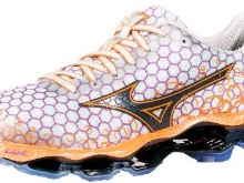Кросівки Мізуно (47 фото): моделі Mizuno Wave, для настільного тенісу, відгуки про жіночих кросівках, таблиця розмірів